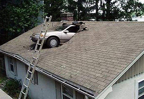 《最莫名其妙的車禍》這揪竟是花生了什麼事呢？