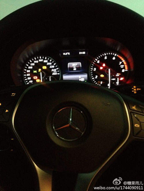 微博《老公送的》聖誕禮物系列　這股炫富的節奏是...（丟筆）