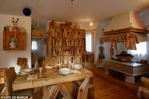 真正手作《小木屋》~ 夏天應該超舒服的吧 真正手作《小木屋》~ 夏天應該超舒服的吧