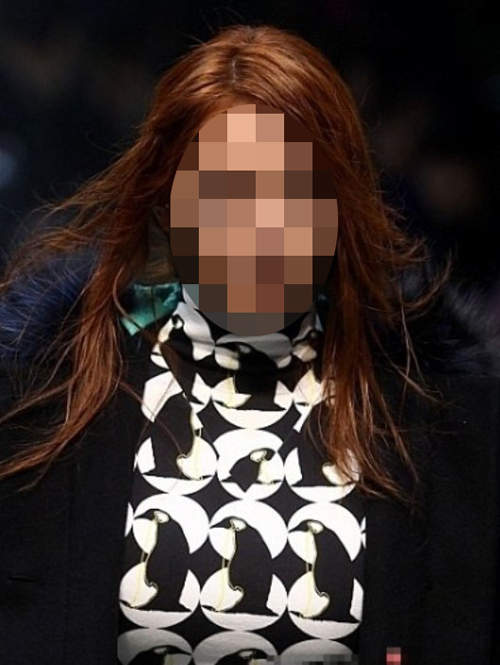 《U-IE》首爾時裝周走秀~網友表示：剛剛她去淋過雨嗎？