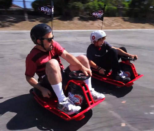 「Crazy Cart」瘋狂卡丁車　體驗頭搖又尾擺的刺激速度感