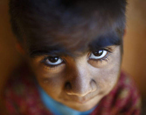 尼泊爾 真人版《狼人》不用月圓就已變身(ㄠ嗚~~)?? 尼泊爾 真人版《狼人》不用月圓就已變身(ㄠ嗚~~)??