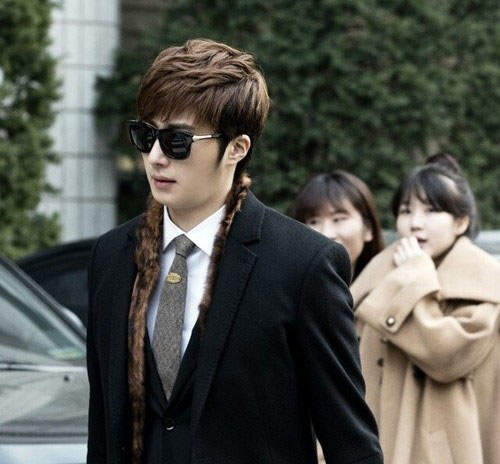 《看帥哥的眼神》被拍到其實滿好笑的XDD