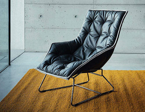 《Maserati聯名休閒椅》就像坐上海神號一樣尊榮？