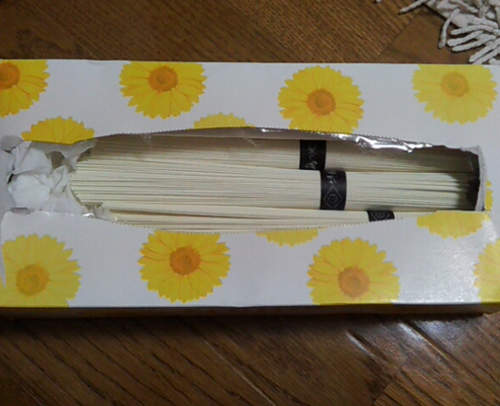 《老家寄來的包裹》趴吐　我的家人都好有創意的ww