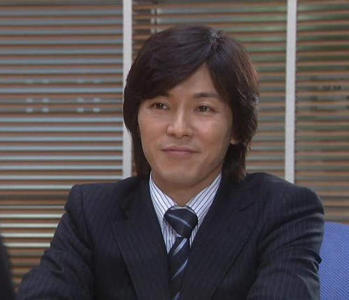 社會新鮮人眼中的《理想上司》No.1當然還是...(遞mic) 社會新鮮人眼中的《理想上司》No.1當然還是...(遞mic)