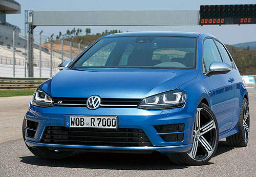 七代目《VW Golf R》馬力300匹小白球性能霸主現身 七代目《VW Golf R》馬力300匹小白球性能霸主現身