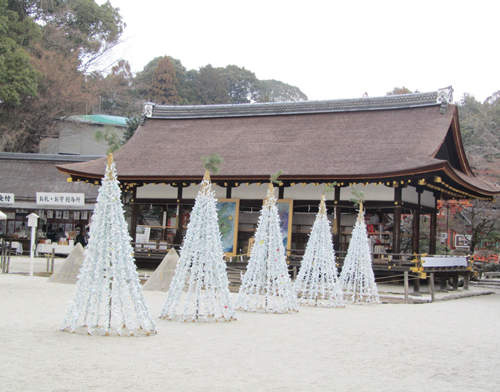 無違合感的《聖誕神社》日洋合併超酷 無違合感的《聖誕神社》日洋合併超酷