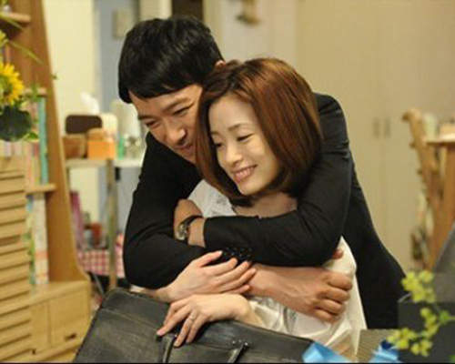 人妻票選《再次墜入愛河瞬間》第一名果然是 (￣艸￣" )　