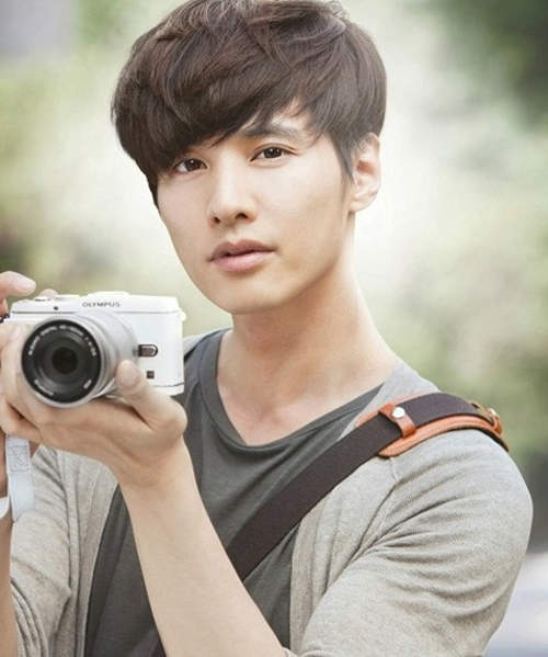 2013《TV廣告好感度》第一名不是元斌而是蚱蜢？XD