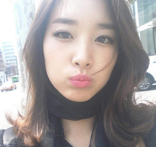 嘟嘴美女《金善申》原來她也是......