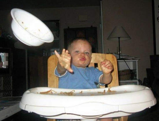 《養小孩的痛苦》幸好爸爸媽媽沒把我掐死......