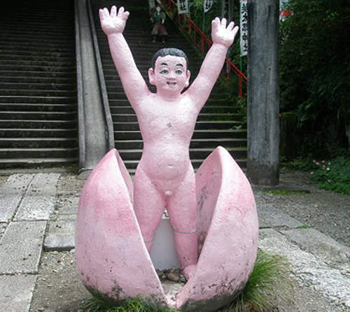 桃太郎神社 從桃子裡跳出來大喊〝我出運啦〞的那位是... 桃太郎神社 從桃子裡跳出來大喊〝我出運啦〞的那位是...