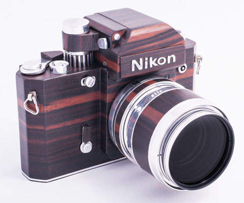 達人自製《Nikon F2木造單眼》可惡!好想要量產阿~(跪求) 達人自製《Nikon F2木造單眼》可惡!好想要量產阿~(跪求)