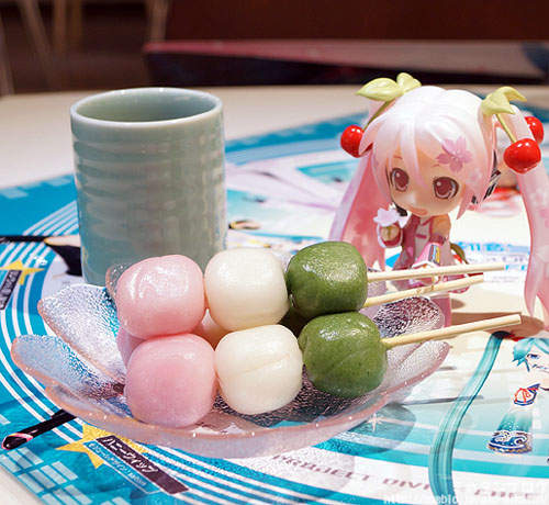《櫻初音》主題餐點~重點應該都不是餐吧XD 《櫻初音》主題餐點~重點應該都不是餐吧XD