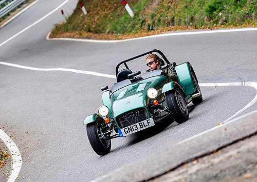 入門大玩具《Caterham Seven 165》心臟小也能很有樂子 入門大玩具《Caterham Seven 165》心臟小也能很有樂子