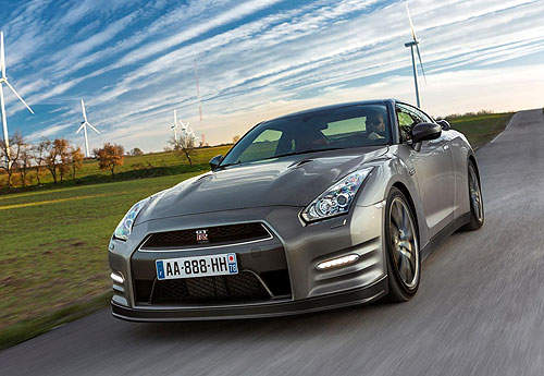 《Nissan GT-R Gentleman Edition》東瀛戰神也可以很紳士~ 《Nissan GT-R Gentleman Edition》東瀛戰神也可以很紳士~