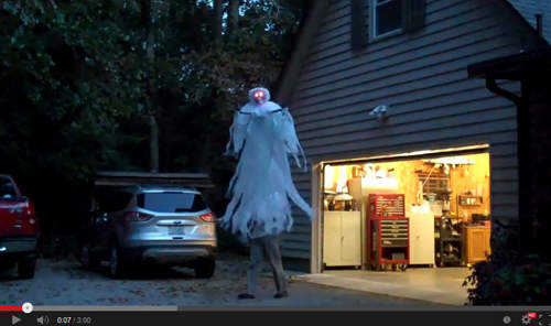 揪恐怖(？)萬聖節幽靈出沒...這樣你還敢來要糖嗎www