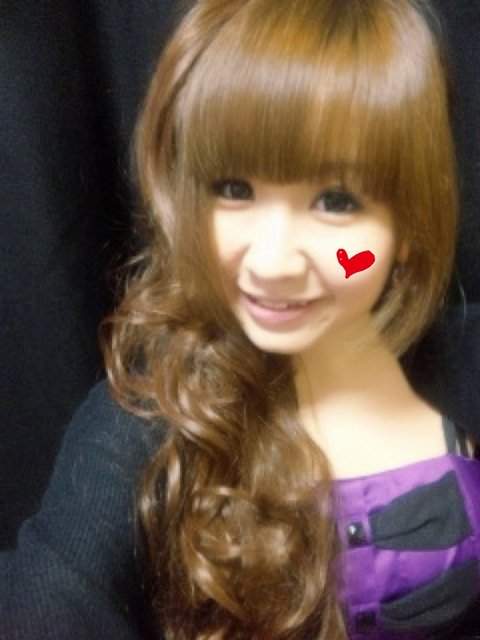 從光亮的溫柔唱腔轉變為晦暗的歌唱世界,實力派歌姬-Yucat 從光亮的溫柔唱腔轉變為晦暗的歌唱世界,實力派歌姬-Yucat