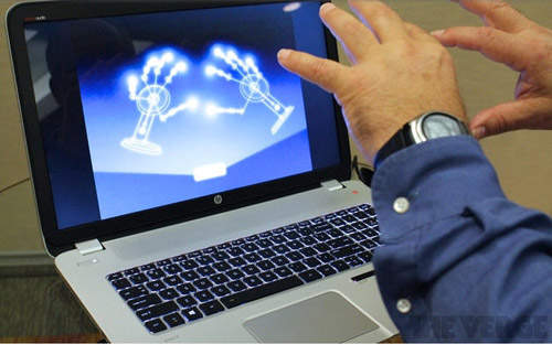 《HP Envy 17體感筆電》世上第一台3D手勢操控的科幻筆電 《HP Envy 17體感筆電》世上第一台3D手勢操控的科幻筆電