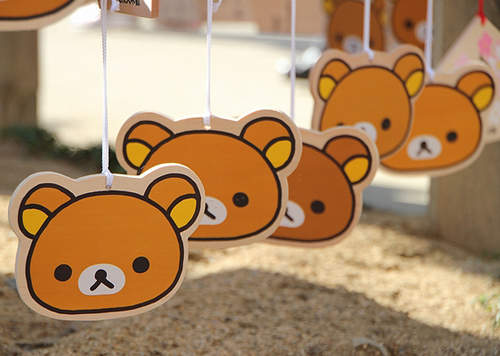 《懶懶熊繪馬》神社有熊出沒～要注意！？