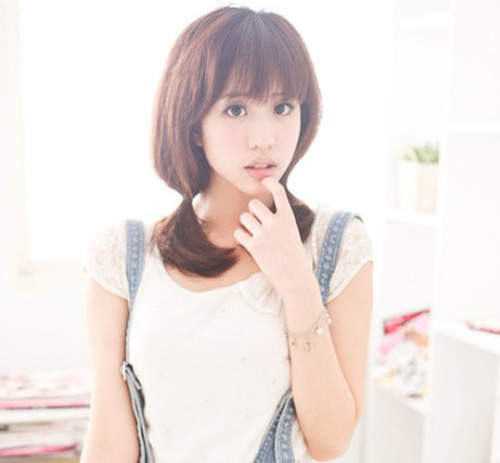 何紫妍(荳荳)青木瓜四物飲背號32號廣告正妹 何紫妍(荳荳)青木瓜四物飲背號32號廣告正妹