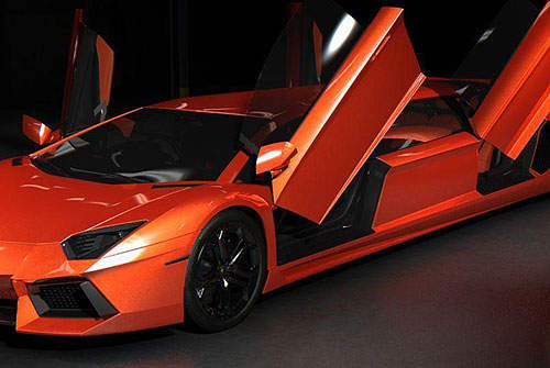 加長版《Lamborghini Aventador》臘腸狗和新大牛愛的結晶?(誤) 加長版《Lamborghini Aventador》臘腸狗和新大牛愛的結晶?(誤)