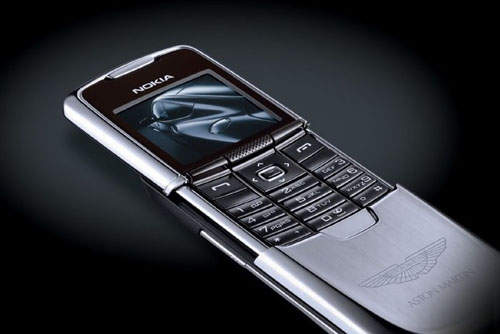 《Nokia 8800 Legacy》第一台採用安卓系統Nokia手機 即將誕生!?  《Nokia 8800 Legacy》第一台採用安卓系統Nokia手機 即將誕生!?