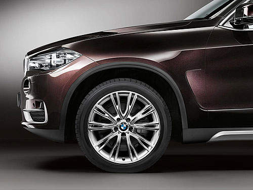 該怎麼配?《BMW X5 Individual》車車跟別人一模一樣怎麼行 該怎麼配?《BMW X5 Individual》車車跟別人一模一樣怎麼行