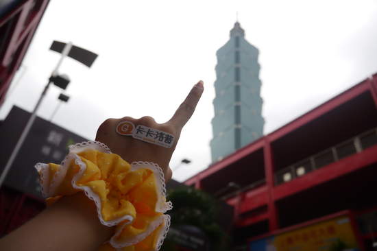 小香特派員《戳遍SG》在2013 台北應用展 小香特派員《戳遍SG》在2013 台北應用展