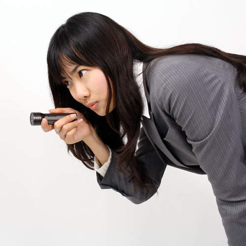 鬼月伴遊好物《手電筒相機》這...會不會太刺激了點~(抖抖)