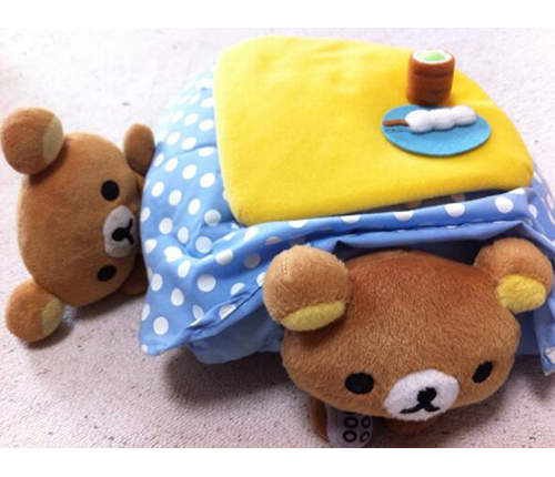 冬天最想在暖爐桌裡吃的冰淇淋 就算不是冬天也想吃啊~(塞) 冬天最想在暖爐桌裡吃的冰淇淋 就算不是冬天也想吃啊~(塞)