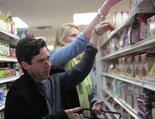 當我們〝銬〞在一起！美國夫妻的特別企劃XD