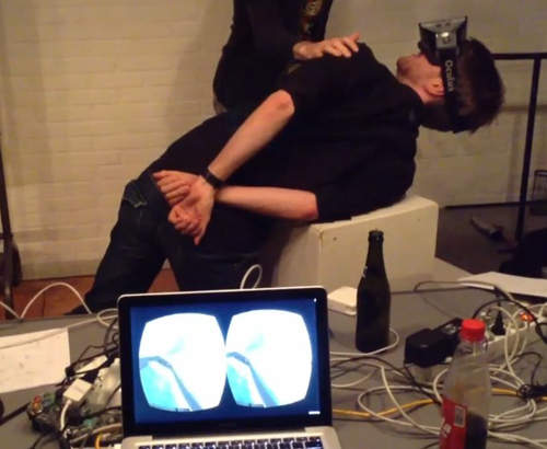 頭戴立體顯示器《Oculus Rift》逼真第一人稱斷頭體驗（驚）