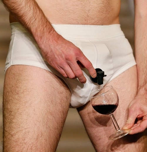 法國另類《內褲歌劇》每件小褲褲都很有戲XD