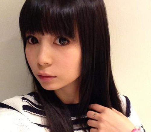 中川翔子的黑直髮 看上去真的是超可愛滴 中川翔子的黑直髮 看上去真的是超可愛滴