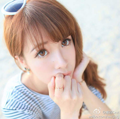 郝靜Sevi　像條水中美人魚般的南昌萌教主