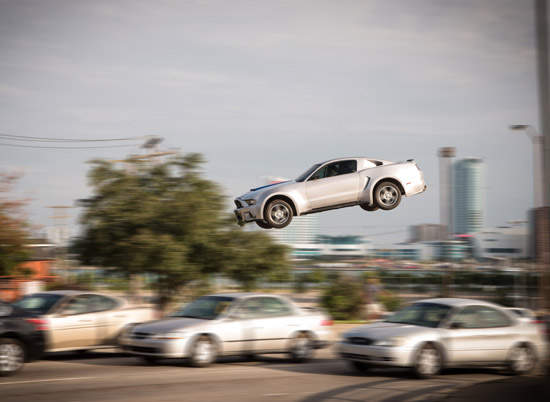 電影《極速快感》新預告 衝啊~霹靂車(誤) 電影《極速快感》新預告 衝啊~霹靂車(誤)