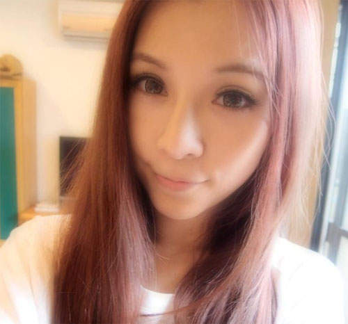 夏芯愛　甜美可愛的電玩美少女