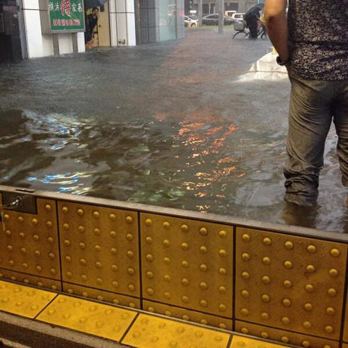 名古屋地鐵擋水裝置讓日本網友大喊SUGEEEEEEE!!!!!的理由