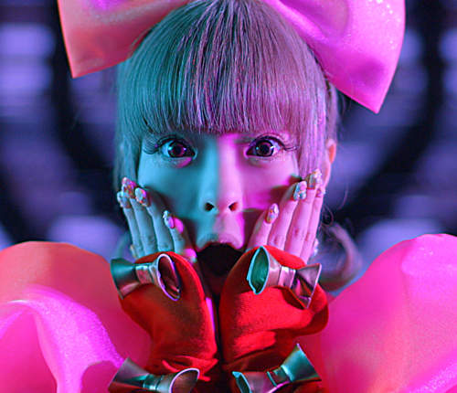 日本《Youtube年度熱門影片》2013　今年最多人看的MV當然是...