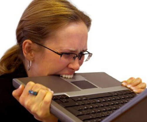 女性五大NG網路行為　第一名果不其然就是．．．