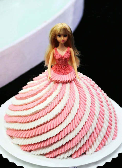 《芭比娃娃蛋糕》人家會捨不得吃啦～
