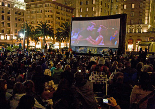 《首爾市民電影節》整座城市變成免費電影院～