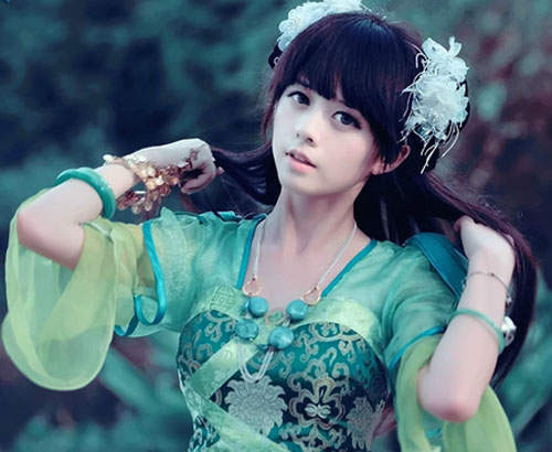 裘曉晨　情歸誅仙扮演碧瑤的正妹COSER