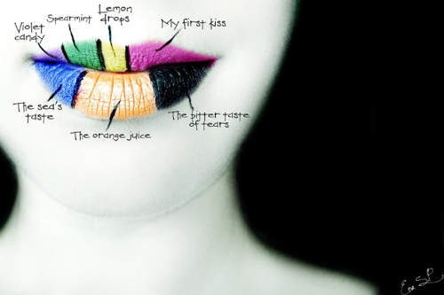 《唇彩藝術》~本人原來長得這麼...... 《唇彩藝術》~本人原來長得這麼......