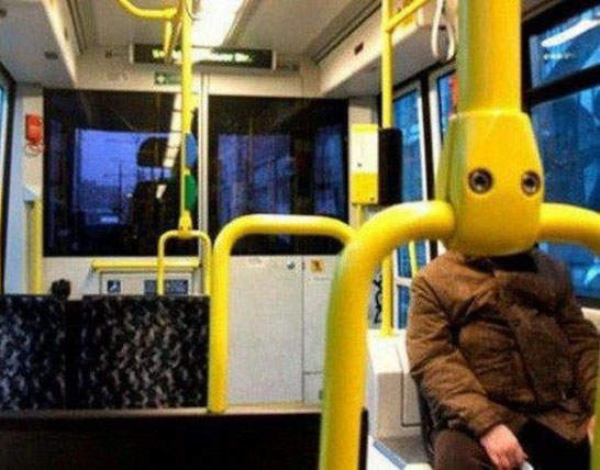 《生活巧合》趴兔 下次拍照要小心了～