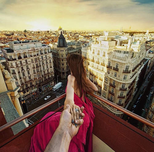 《Follow Me》超美背殺 轉身後的她原來長這樣⊙＿⊙