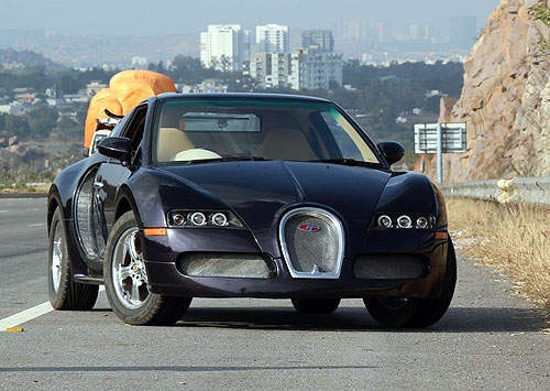 山寨版《Bugatti Veyron》印度的山豬特別可愛?(誤) 山寨版《Bugatti Veyron》印度的山豬特別可愛?(誤)