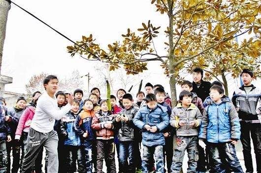 《大陸撲克牌神人》小黃瓜、鋁罐都射得穿